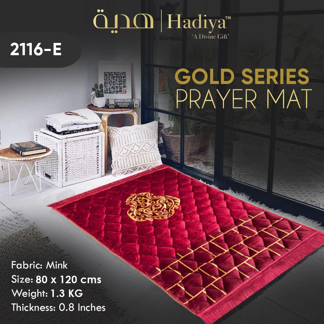 Ghulaf e Kaaba Red - Gold Series Prayer Mat